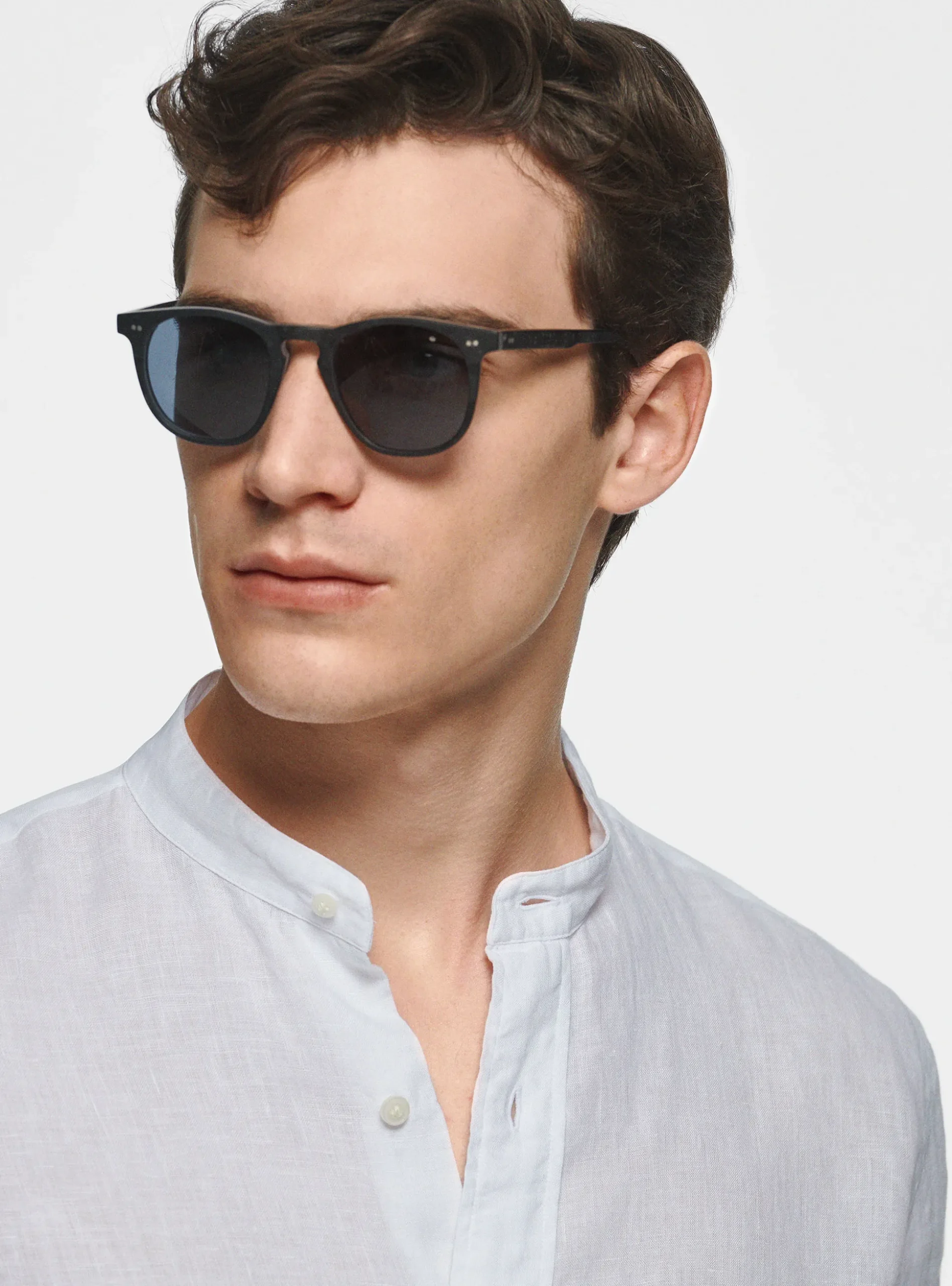 Camicia coreana in puro lino