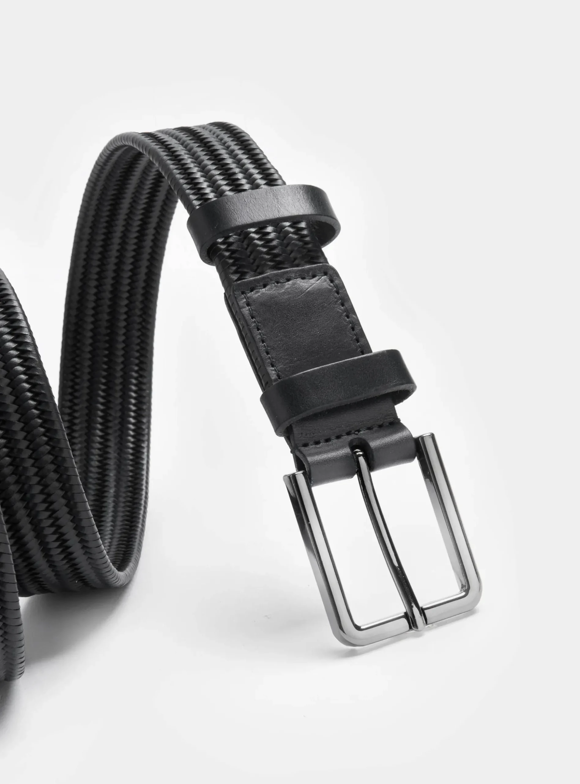 Cintura intrecciata in pelle
