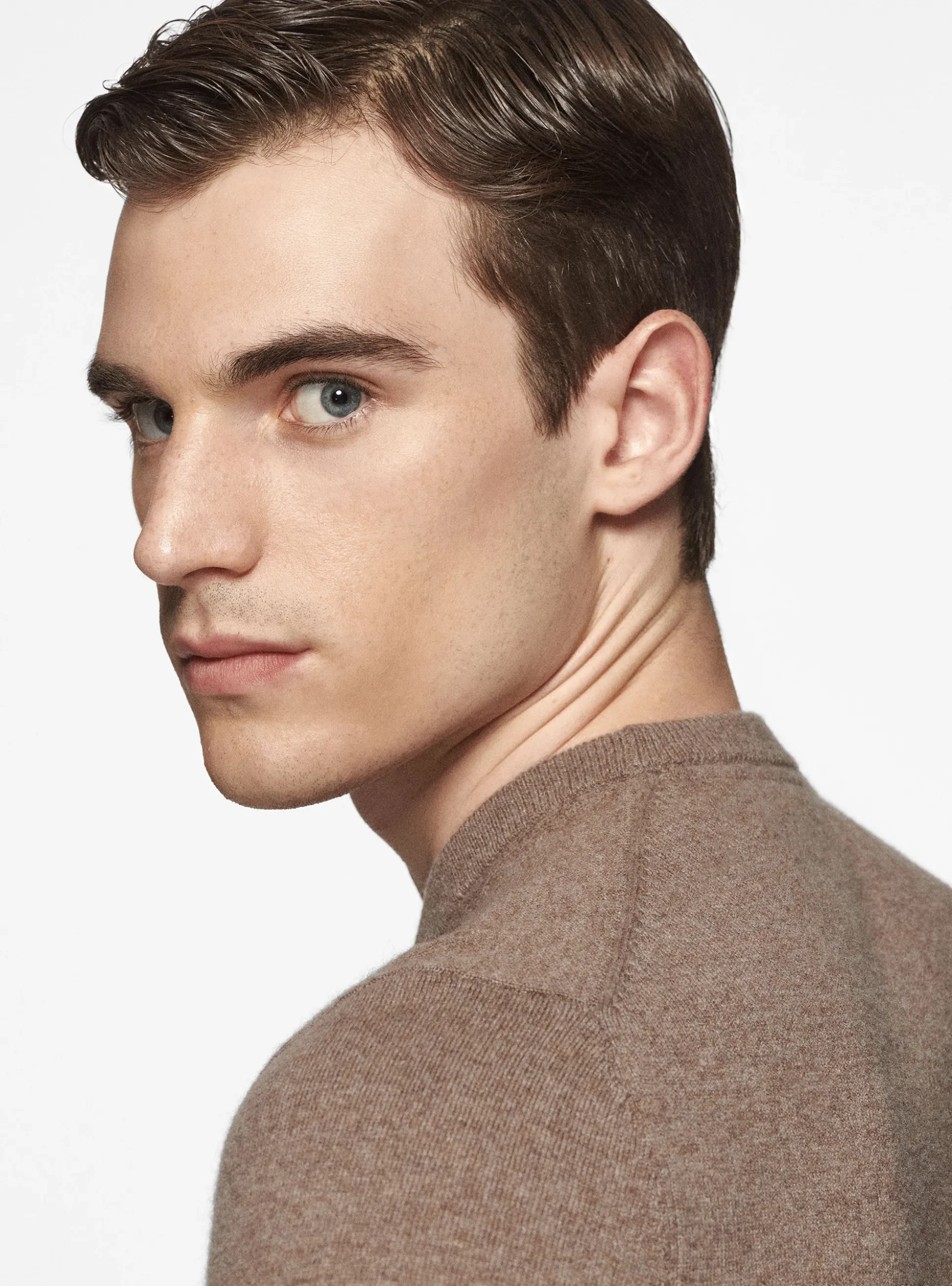 Maglia girocollo in cashmere