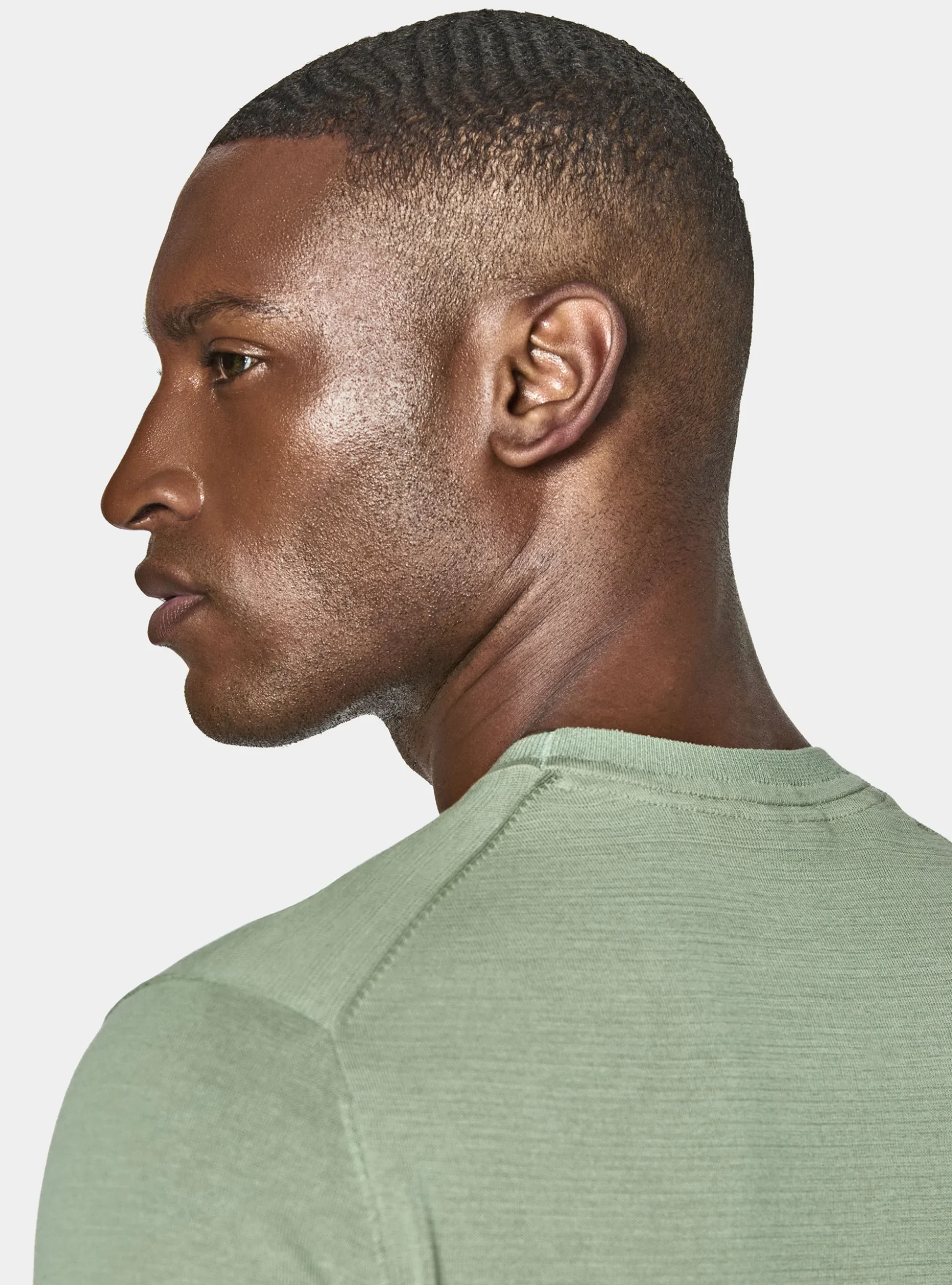 Maglia girocollo in cotone e seta