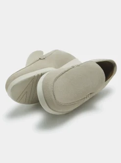 Mocassini in suede