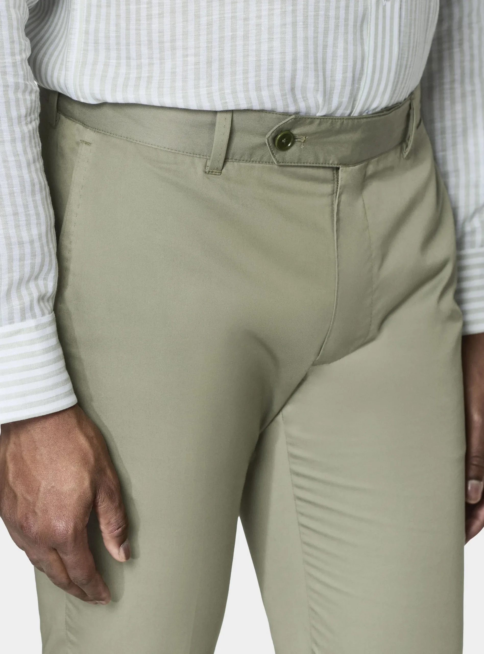 Pantaloni chino in twill leggero