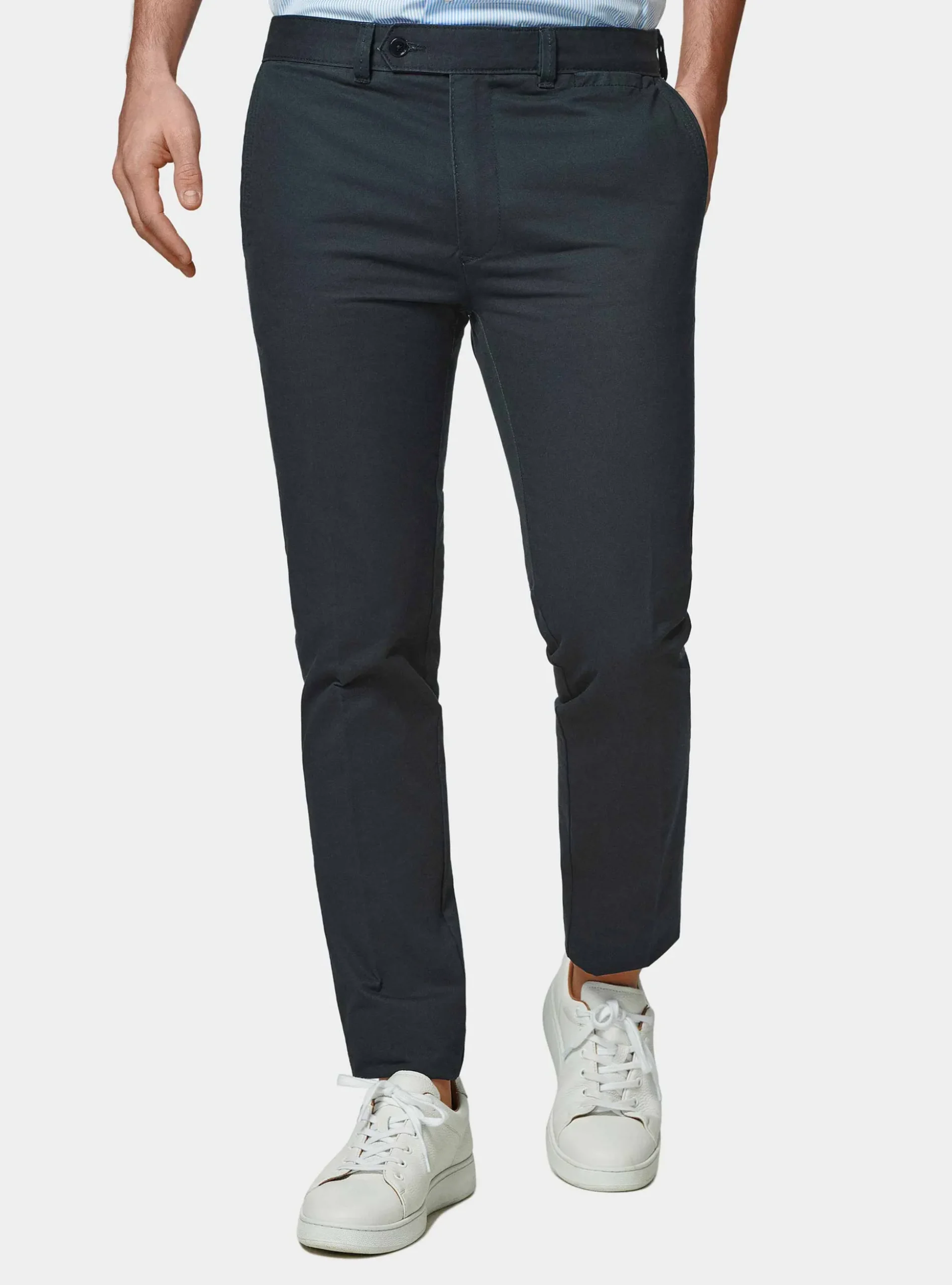 Pantaloni chino slim fit in cotone twill